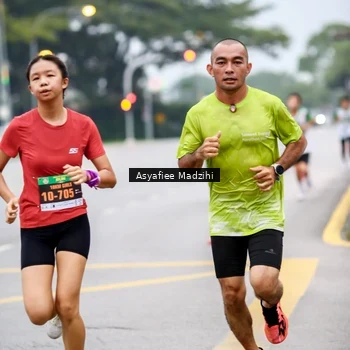Runner Photo 8656354