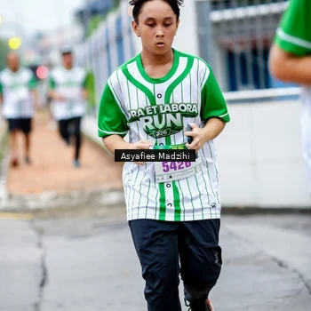Runner Photo 8656383