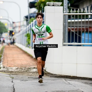 Runner Photo 8656385
