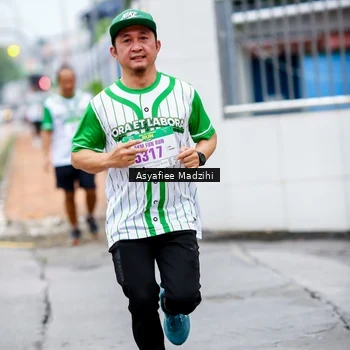 Runner Photo 8656402
