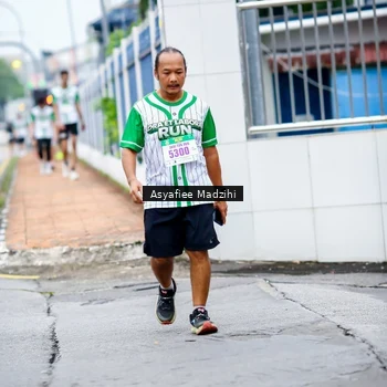 Runner Photo 8656416