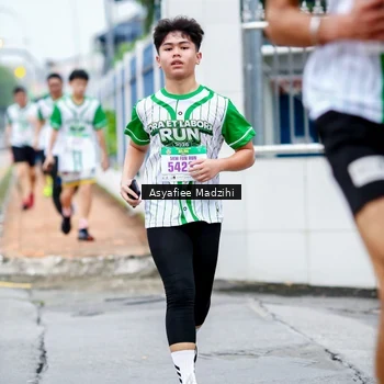 Runner Photo 8656434