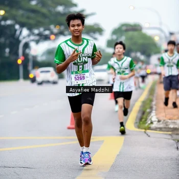 Runner Photo 8656491