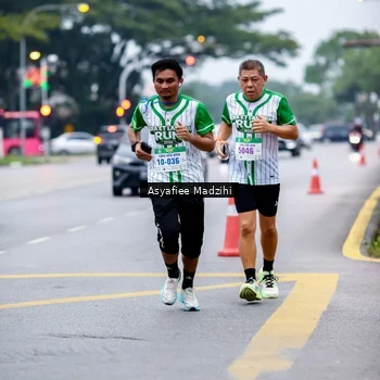 Runner Photo 8656526