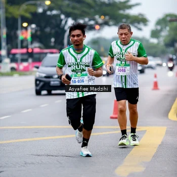 Runner Photo 8656529