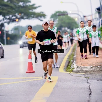 Runner Photo 8656592