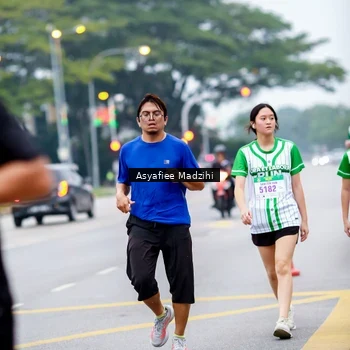 Runner Photo 8656648