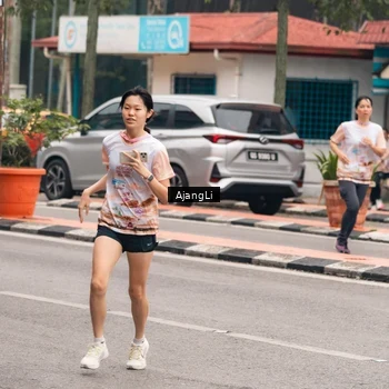Runner Photo 8656671