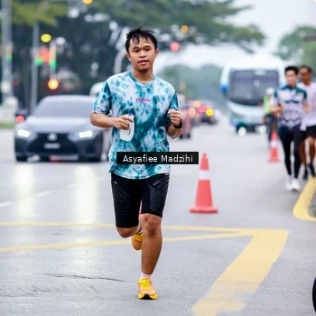 Runner Photo 8656672