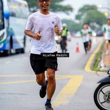 Runner Photo 8656689