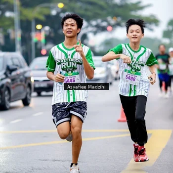 Runner Photo 8656716
