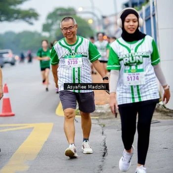 Runner Photo 8656736