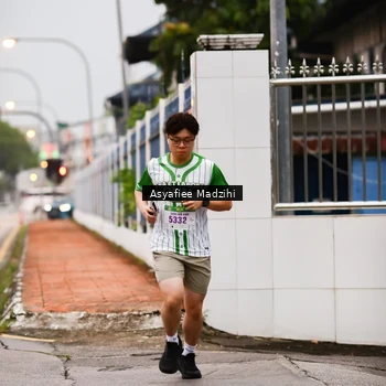 Runner Photo 8656792