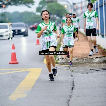 Runner Photo 8656816