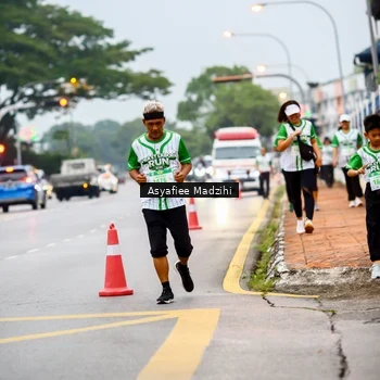 Runner Photo 8656855
