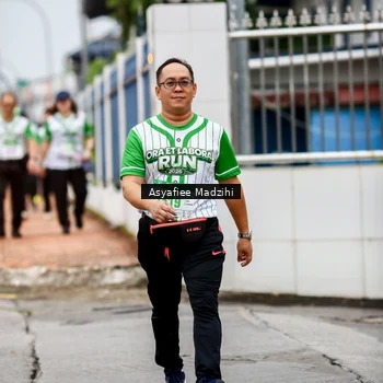 Runner Photo 8656911