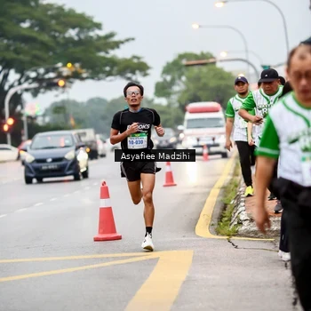 Runner Photo 8656929