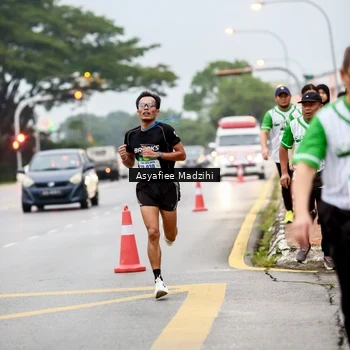 Runner Photo 8656939