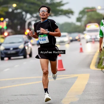 Runner Photo 8656940