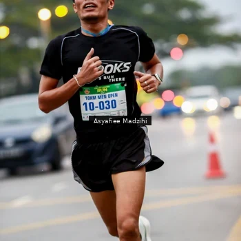 Runner Photo 8656947
