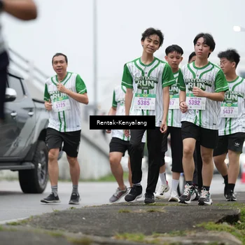 Runner Photo 8657000