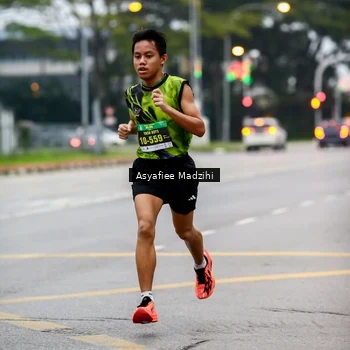 Runner Photo 8657056