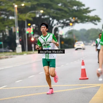 Runner Photo 8657092