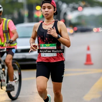 Runner Photo 8657245