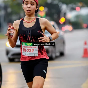 Runner Photo 8657247