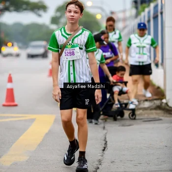 Runner Photo 8657279