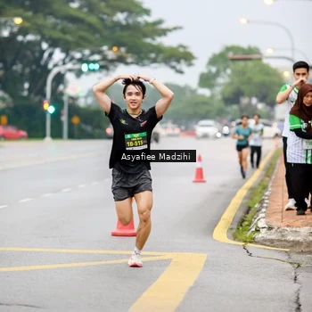 Runner Photo 8657310