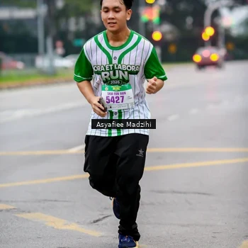 Runner Photo 8657332