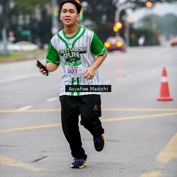 Runner Photo 8657333