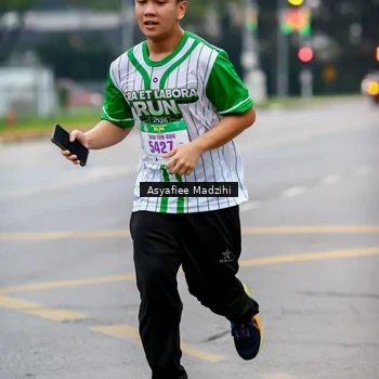 Runner Photo 8657335
