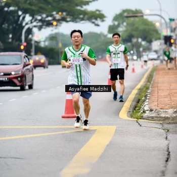 Runner Photo 8657351