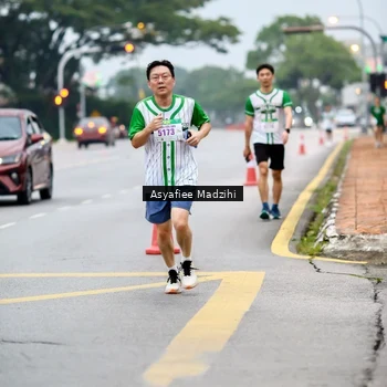 Runner Photo 8657354