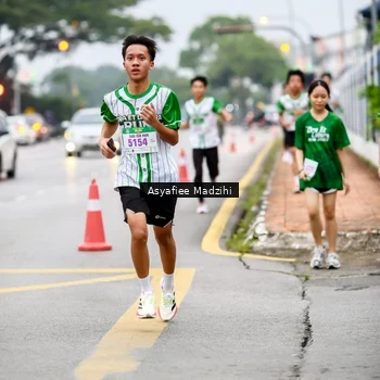 Runner Photo 8657368