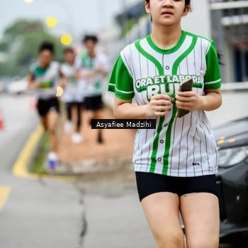 Runner Photo 8657378