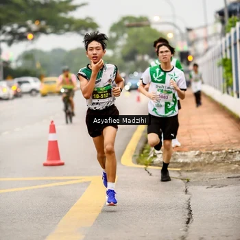 Runner Photo 8657383