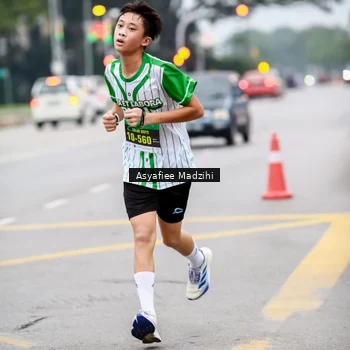 Runner Photo 8657404