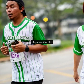 Runner Photo 8657431
