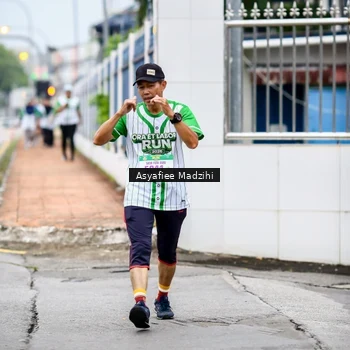 Runner Photo 8657436