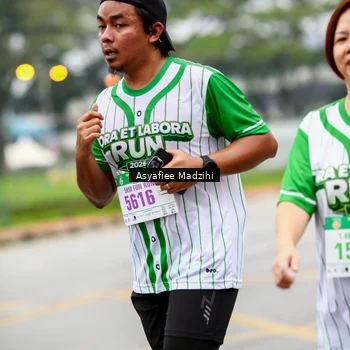 Runner Photo 8657441