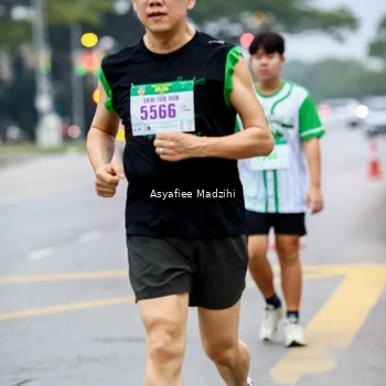 Runner Photo 8657465