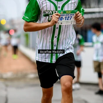 Runner Photo 8657504