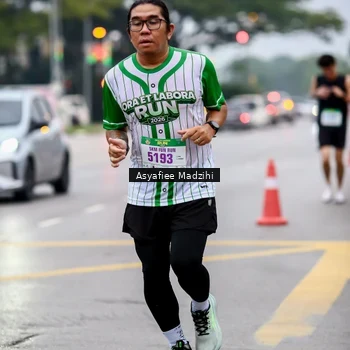 Runner Photo 8657542