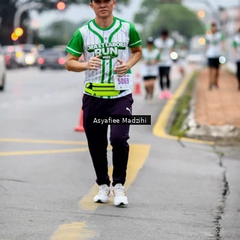 Runner Photo 8657551