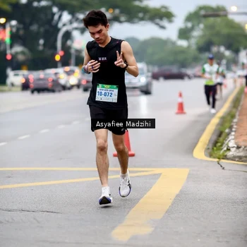 Runner Photo 8657558