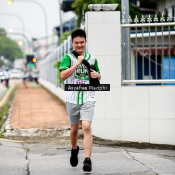 Runner Photo 8657564
