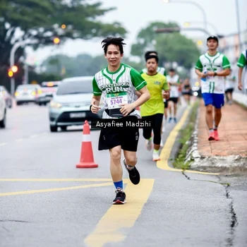 Runner Photo 8657617
